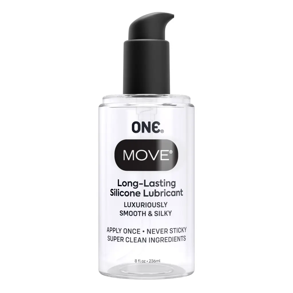 2 - ONE® Move® USA 8oz Bottle Cap off.webp
